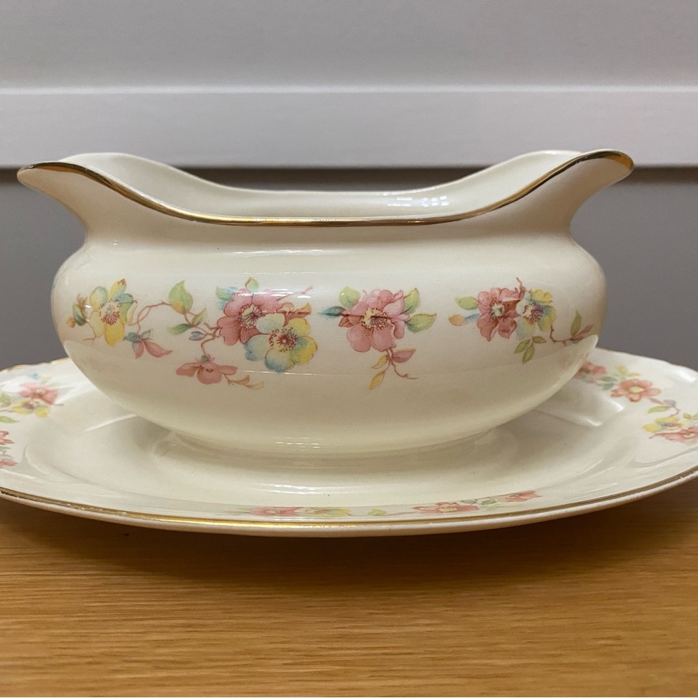 Nautilus Cream and Pink Serveware Gravy Boat